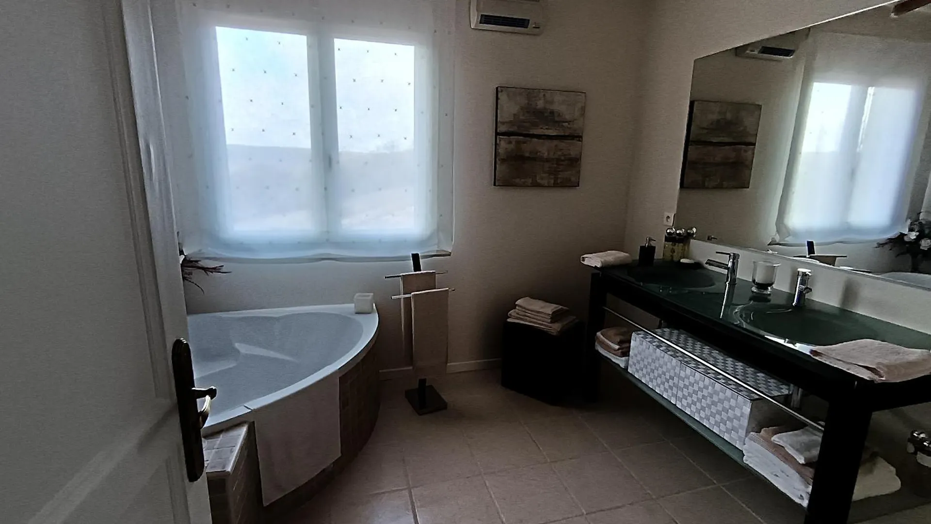 Castelnau-de-Montmiral Le Charme Des Bastides Bed & Breakfast